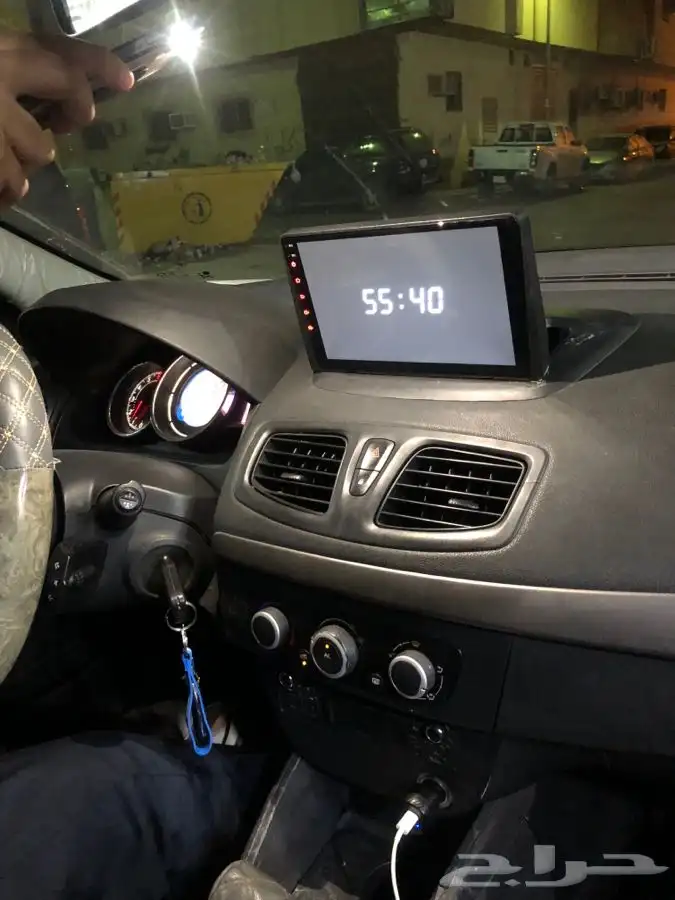 شاشة رينو فلوانس 2014 2