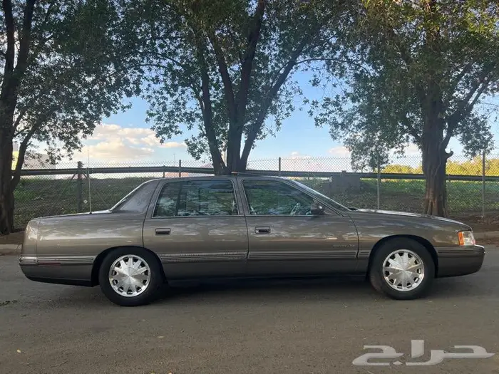 كاديلاك كونكورس جديد مخزن اصفار 86