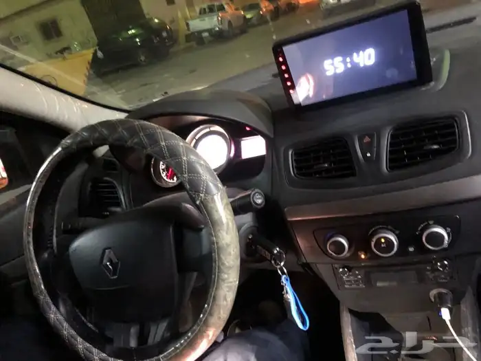 شاشة رينو فلوانس 2014 4