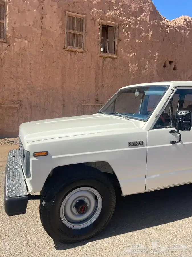 باترول 82 طويل ماشي 146 نظيف جدا 5