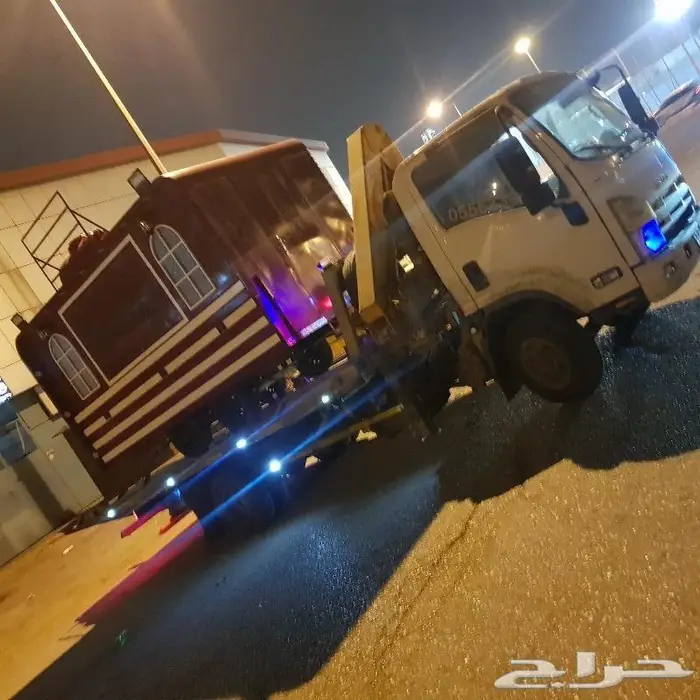 سطحه هدروليك مع ونش داخل الرياض 3