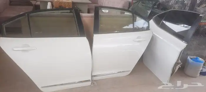 ابواب كورولا 20 امامي وخلفي وكاله نظييفه 3