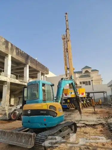 بوكلين صغير للأيجار اليومي والشهري 1