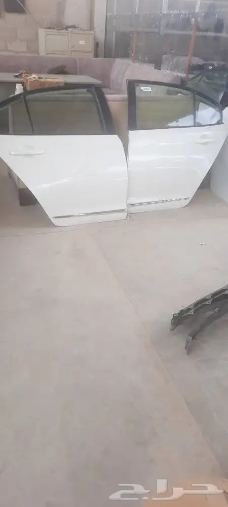 ابواب كورولا 20 امامي وخلفي وكاله نظييفه 2