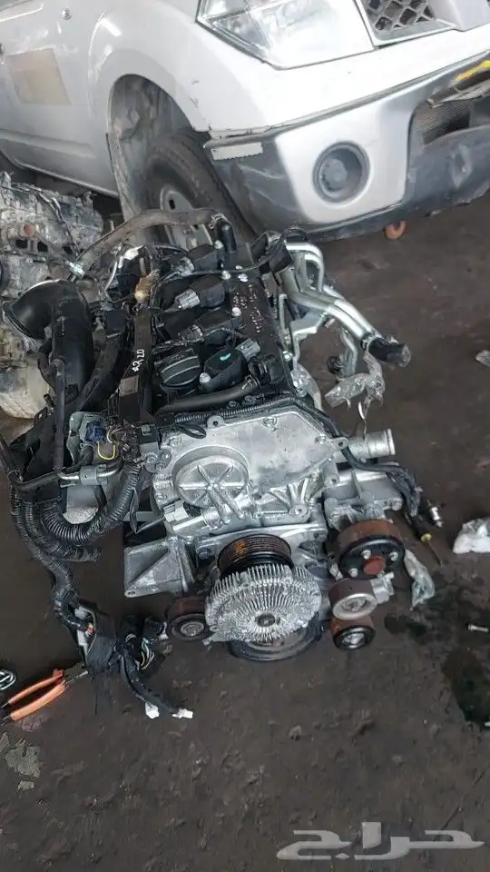 مكينة نيسان نافارا 2013 1