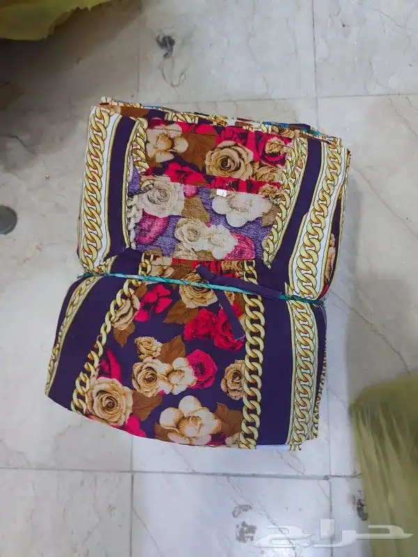 قمصان روز نساي مظمونه 73