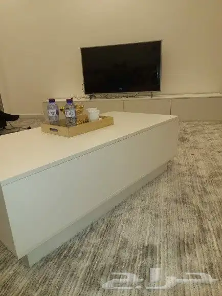 طاولات تلفزيون وبلازما واطقم طاولات عصريه 40