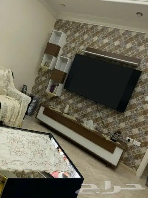 طاولات تلفزيون وبلازما واطقم طاولات عصريه 46