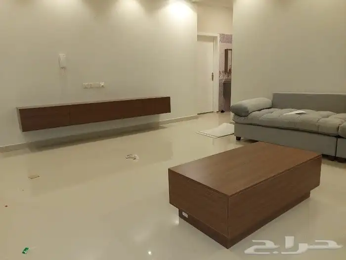 طاولات تلفزيون وبلازما واطقم طاولات عصريه 36