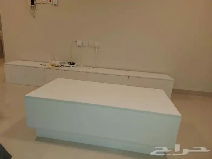 طاولات تلفزيون وبلازما واطقم طاولات عصريه 53