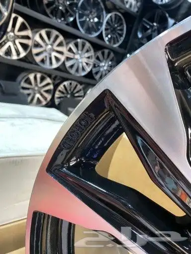 جنوط لكزس 570 بلاك اديشن 2021 3