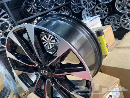 جنوط لكزس 570 بلاك اديشن 2021 5