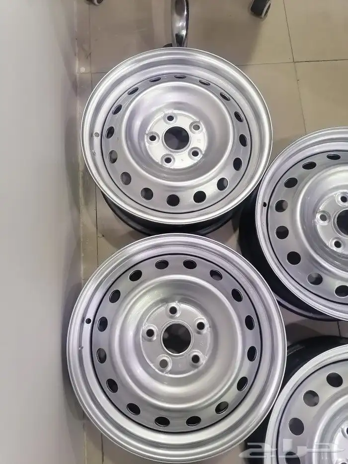 جنوط هايلوكس بلد مقاس 16 اصلي بلد 4