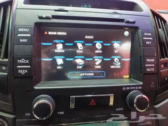 شاشه لندر كروزر 2013 0