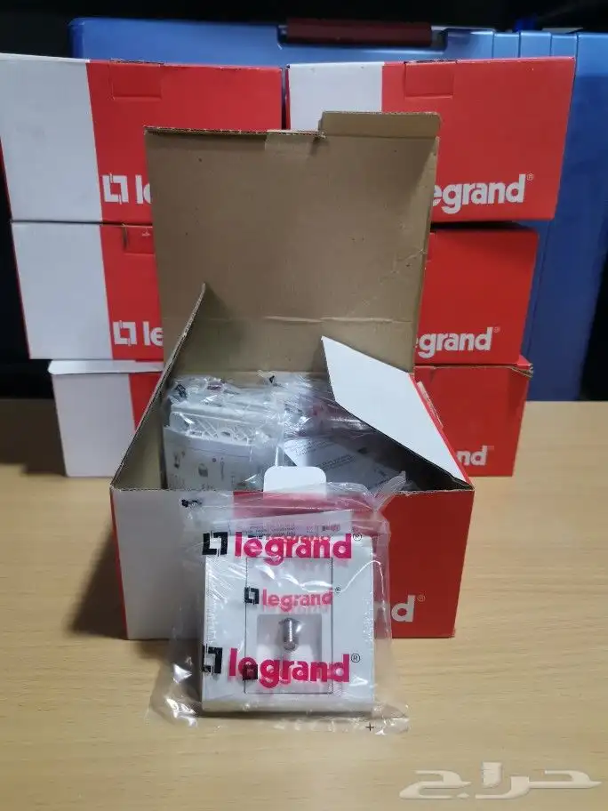 أفياش دش ماركة legrand اقل من سعر الجمله 0