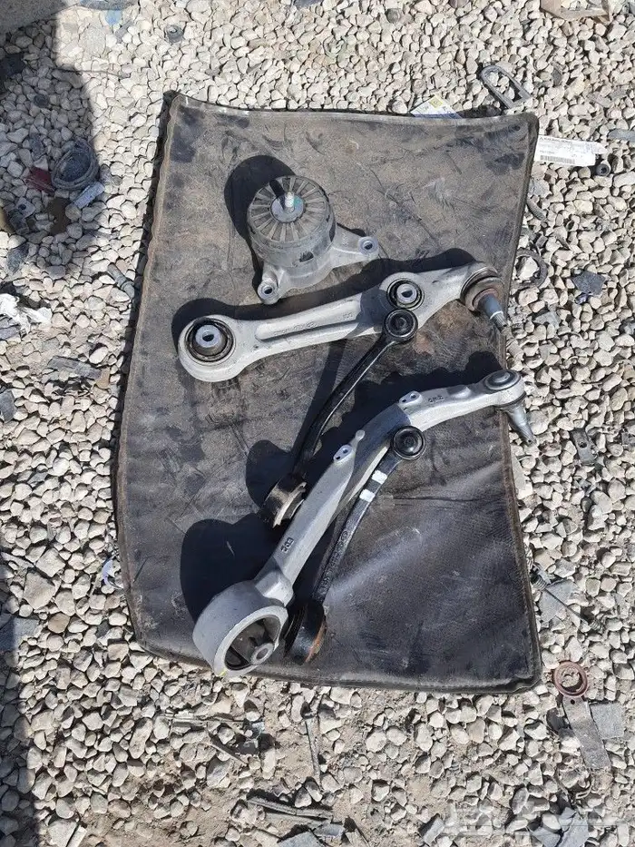 قطع غيار جنسس 0