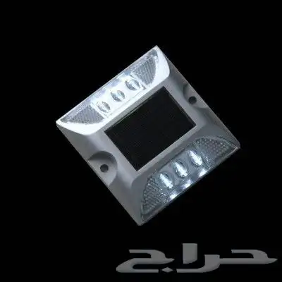 عيون قطط على الطاقة الشمسية 5