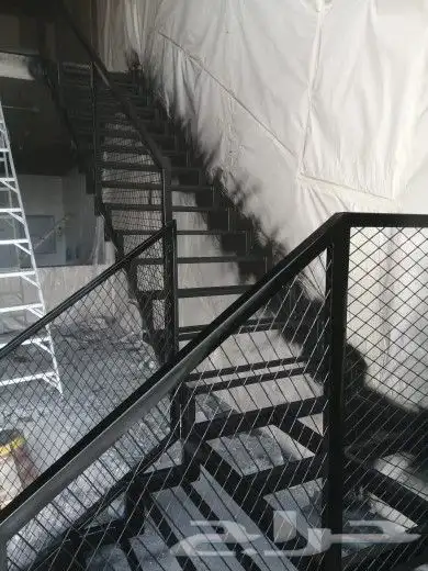 سلالم معلقه سلم معلق 1