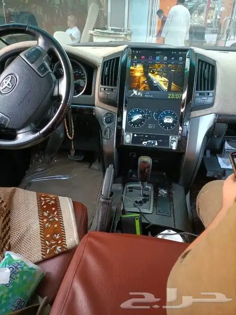 شاشه اندر ويد VXR 1