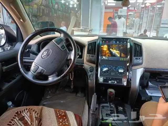 شاشه اندر ويد VXR 2