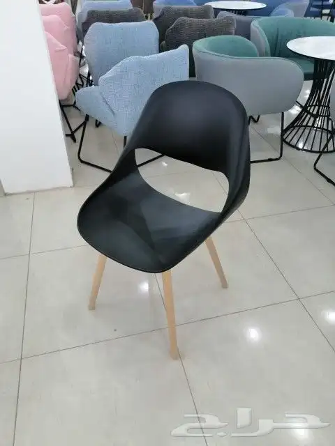 كراسي حديد بكل الألوان 10