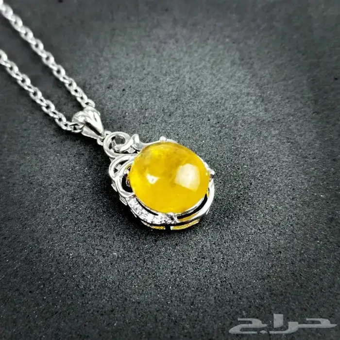 قلادات بأحجر طبيعية 5