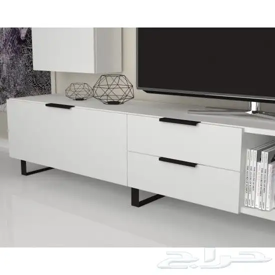 طاولة تلفزيون ابيض موديل 3