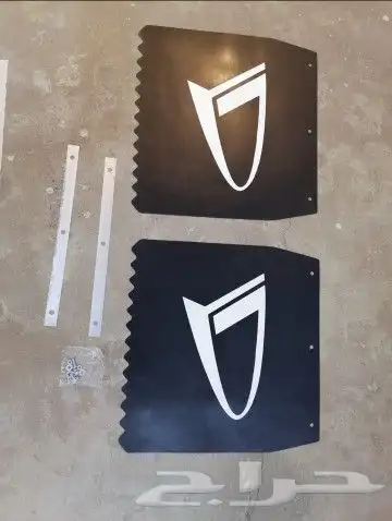 قطع غيار قلاب دايهاتسو دلتا 84