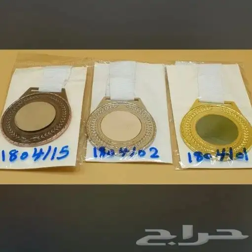 دروع وسيوف ومشالح بنرات بسعر الجمله 16
