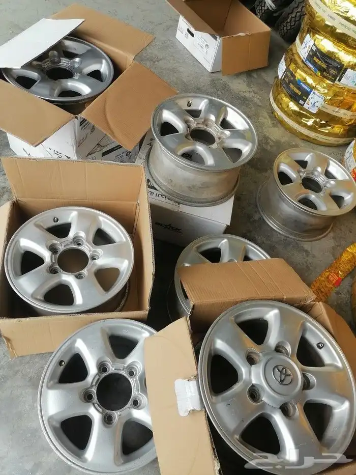 جنوط جيب لاندكروزر اصلي وبالون ديرو جديد 1