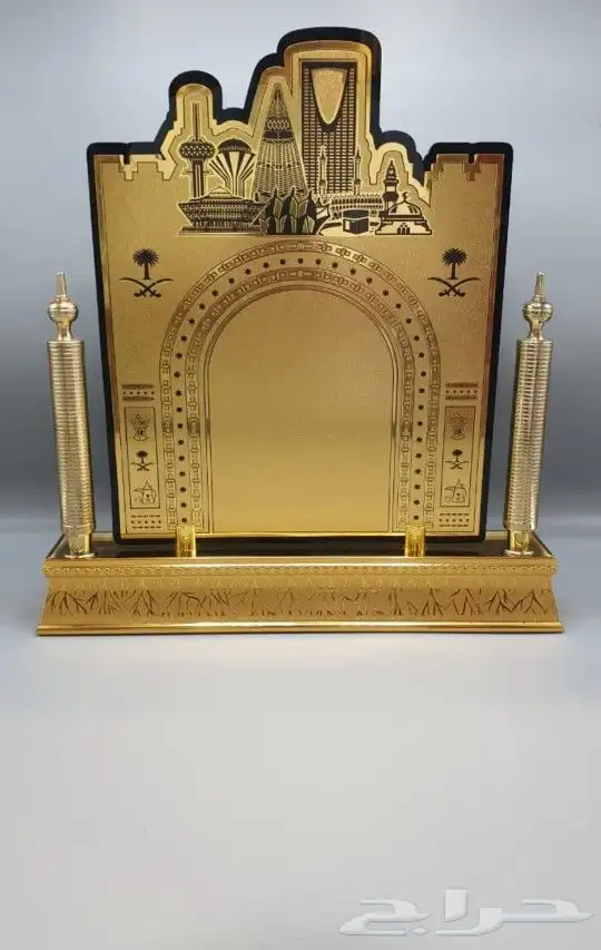 أشكال جديدة للدروع التذكارية فاخرة 11