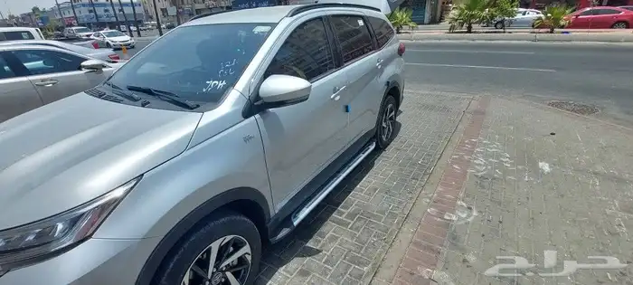 دعاسات خارجيه تايوتا راش 3