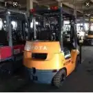 معدات ثقيلة للإيجار 3