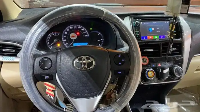 لوحة تحكم دركسون يارس كورولا راف فور 0