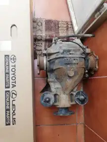 للبيع قطع زد 350 تركب من موديل 2003 ال 2006 8