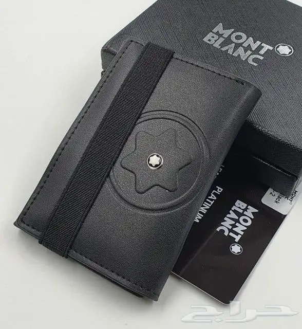 محافظ ماركات 38