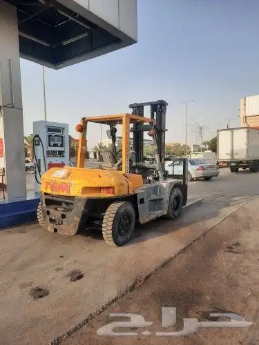 رافعه شوكيه فوركلفت للايجار 0508119399 1