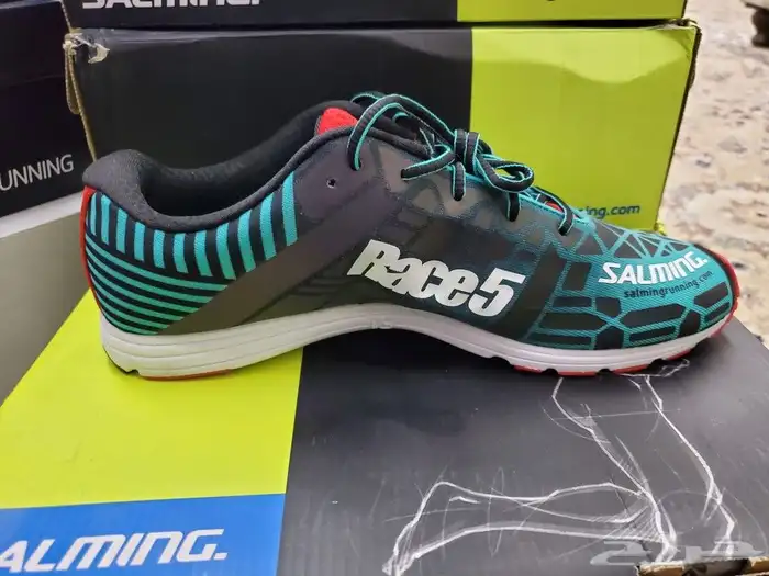جزمة رياضية من salming جديدة 1
