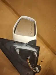 للبيع قطع هونداي سوناتا 2013 ومثبت سرعه 24