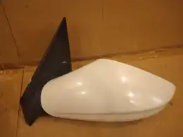 للبيع قطع هونداي سوناتا 2013 ومثبت سرعه 23