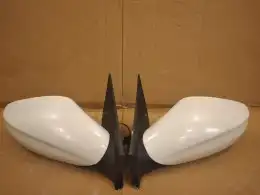 للبيع قطع هونداي سوناتا 2013 ومثبت سرعه 18