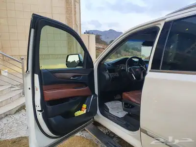 للبيع كدلك اسكاليد فل ك مديل 2015 دفعة ثانية 70
