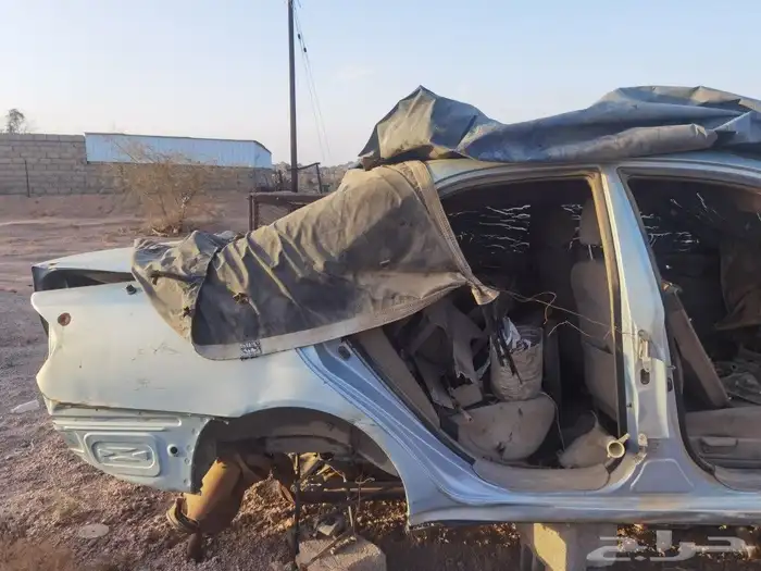 كامري 2006 تشليح قطع فقط 13