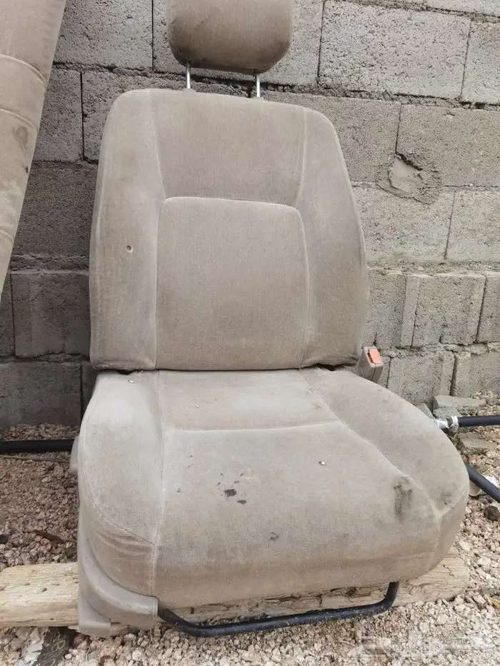 كامري 2006 تشليح قطع فقط 10