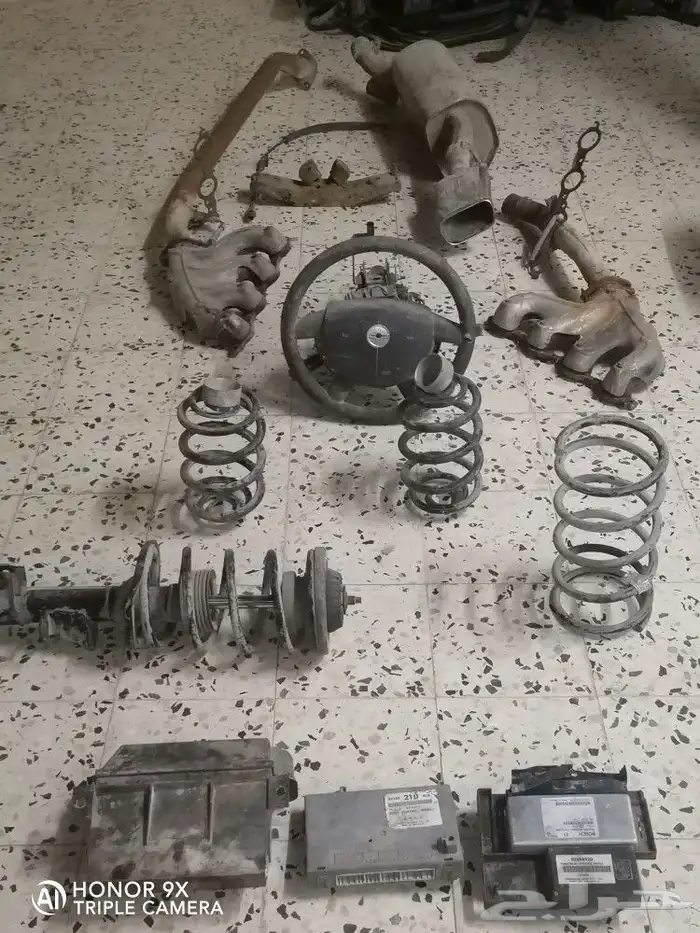 يوجد قطع كابرس 2006 ثمنيه 8سلندر البيع مستعجل 3