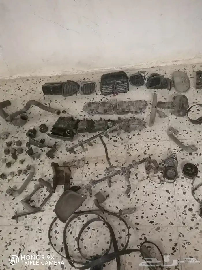 يوجد قطع كابرس 2006 ثمنيه 8سلندر البيع مستعجل 10