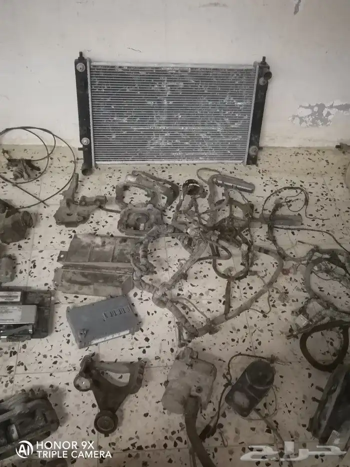 يوجد قطع كابرس 2006 ثمنيه 8سلندر البيع مستعجل 12