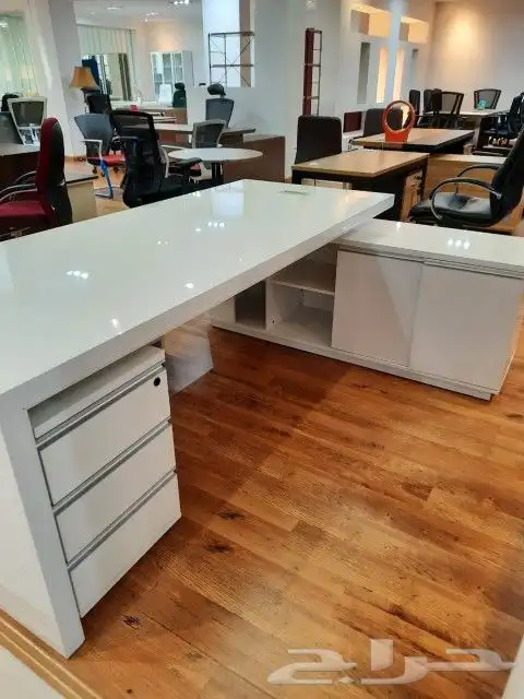 مكتب  مكاتب  مودرن  كلاسك  توصيل وتركيب مكتب 53