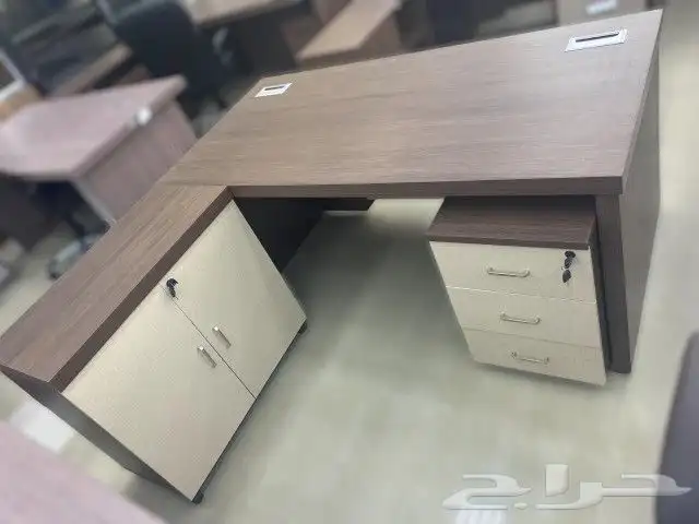 مكتب  مكاتب  مودرن  كلاسك  توصيل وتركيب مكتب 17