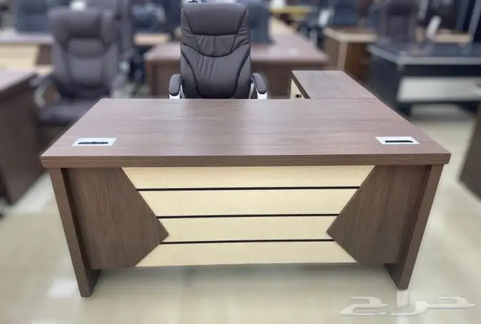 مكتب  مكاتب  مودرن  كلاسك  توصيل وتركيب مكتب 25